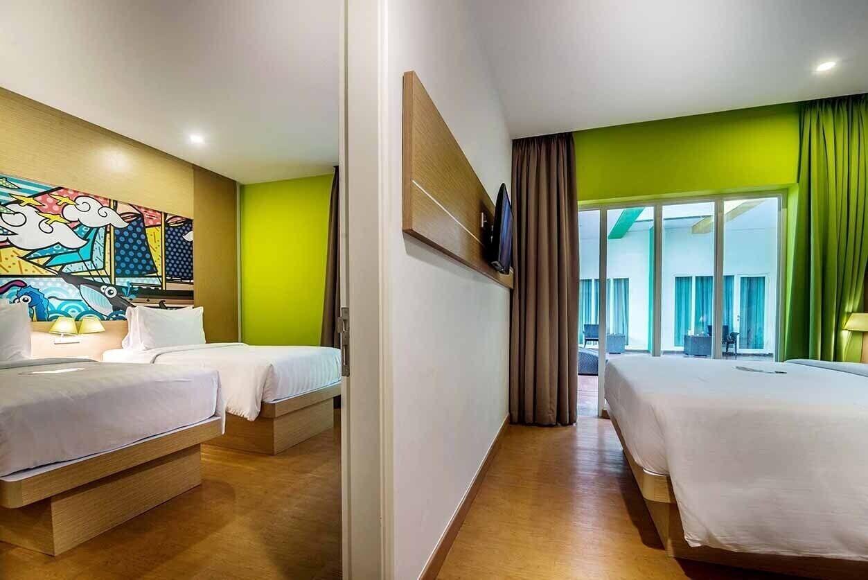 MaxOneHotels at Resort Makassar Exteriör bild